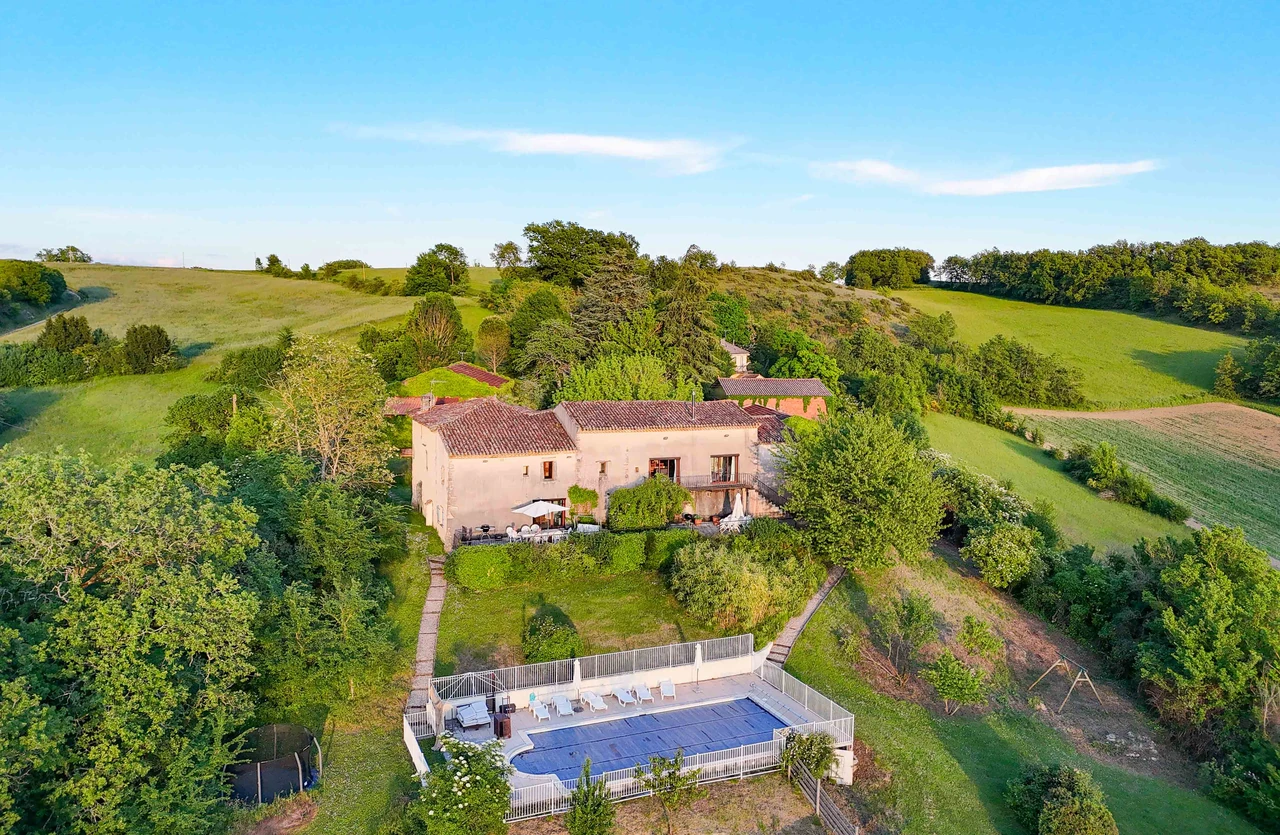 La Grange und La Bastide – Aussenansicht