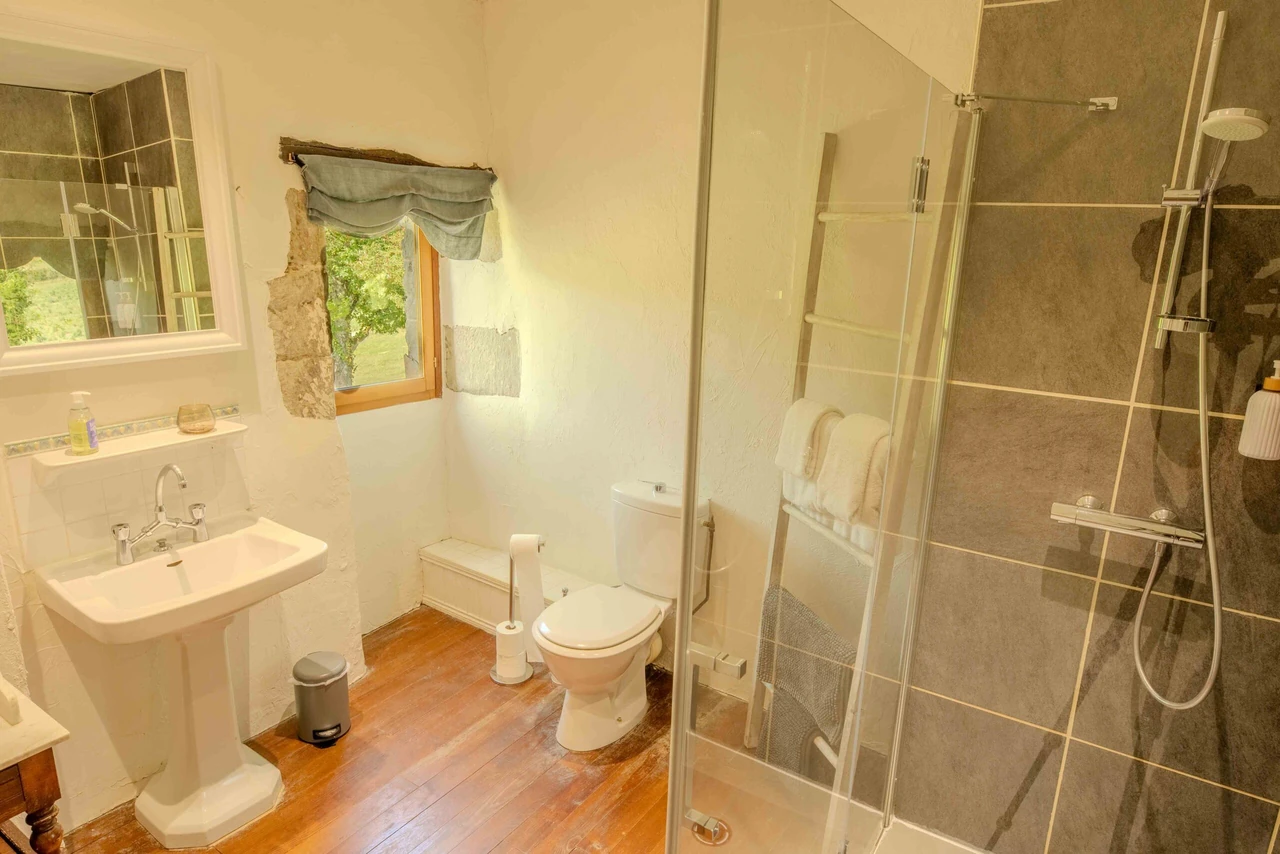La Ferme – Privates Badezimmer der Suite, Zimmer 1